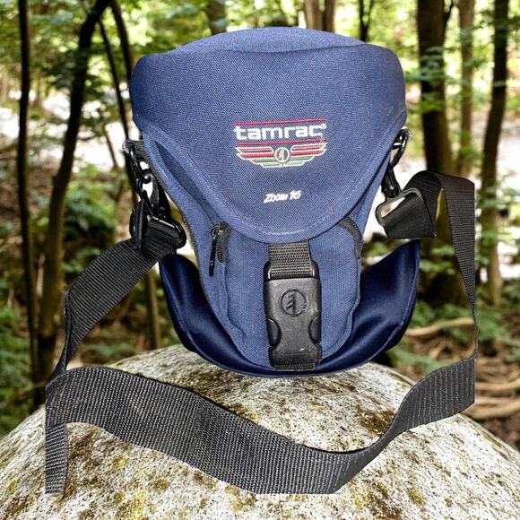 Tamrac Zoom16 Camera Bag SLR Digital Pockets Shoulder Belt Loop 5516 Blue - Picture 1 of 14